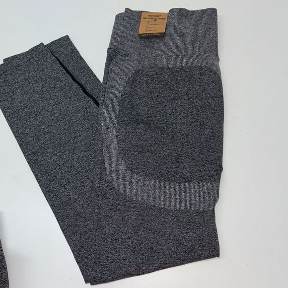 🔥PINK Victoria's Secret Gray Leggings HIGH WAIST
FULL LENGTH LEGGING Sz XL New - Picture 1 of 8